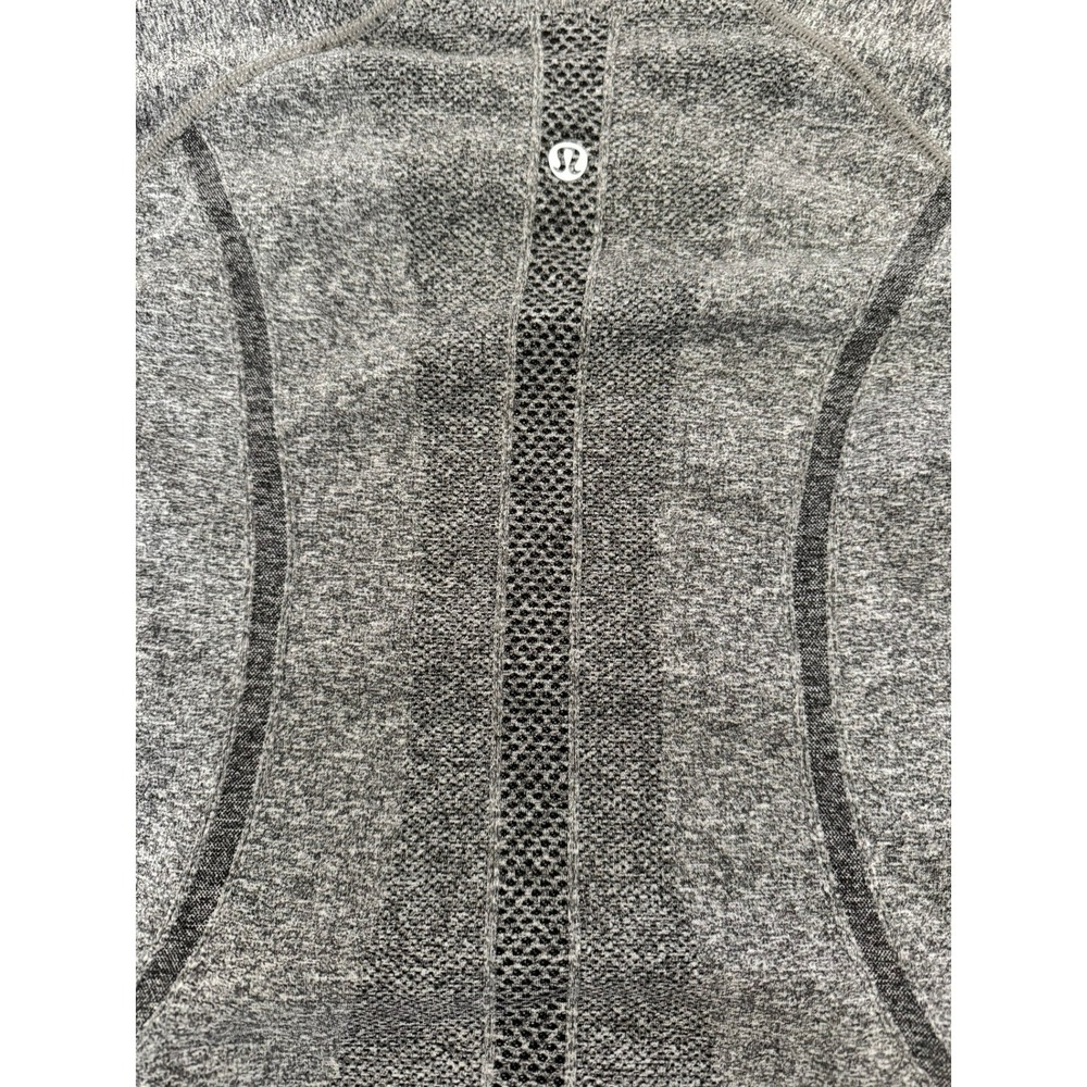 Lululemon Swiftly Tech Short Sleeve Seamless Running Top Gray Women's Size 2 - Picture 4 of 7